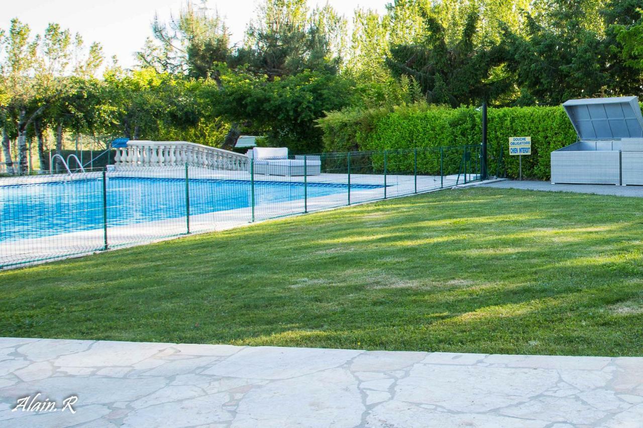 Paradise Challets And Camping 호텔 Sarrecave 외부 사진